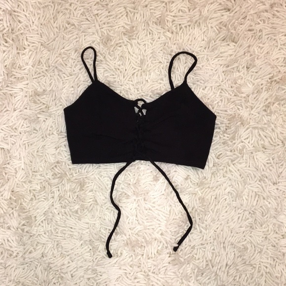 🏷LAST CHANCE- Crop Top - Picture 2 of 3